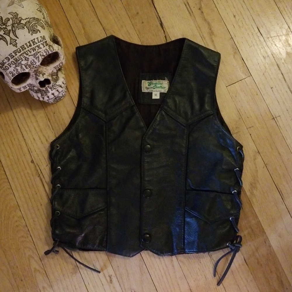 70s VINTAGE LEATHER SIDE LACED METAL PUNK VEST